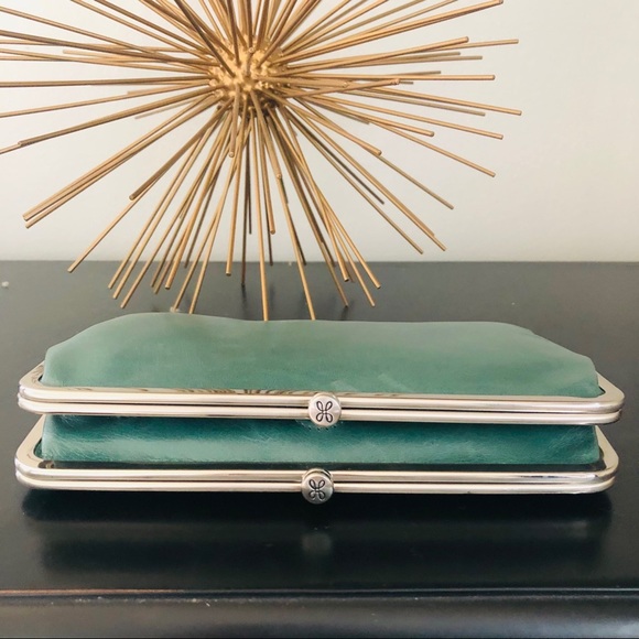 Hobo Lauren Double-Snap Kiss-Lock Wallet, NWT - Picture 10 of 16